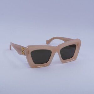 Loewe LW40145I 72E Sunglasses Shiny Pink Cat Eye Frame, Brown Lenses